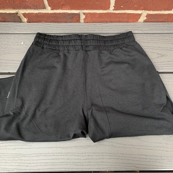 Vuori Performance Joggers - Picture 8 of 14